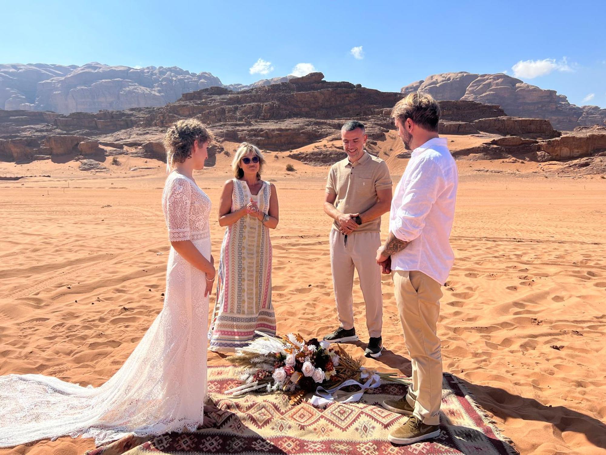 Magic Rum Hussen Wadi Rum Eksteriør bilde